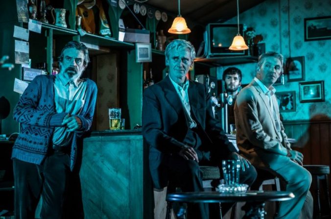 John-ODowd-Sean-Murray-Sam-OMahony-Louis-Dempsey-The-Weir-Photography-by-Marc-Brenner-800x530